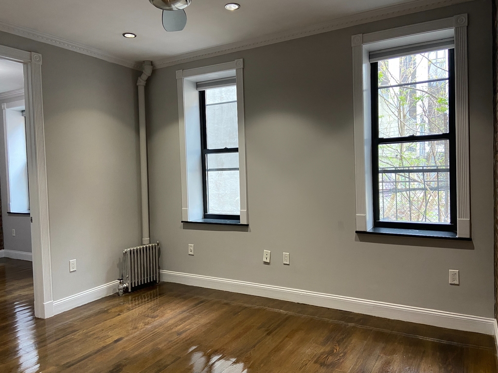  East 18th Street - Photo 5