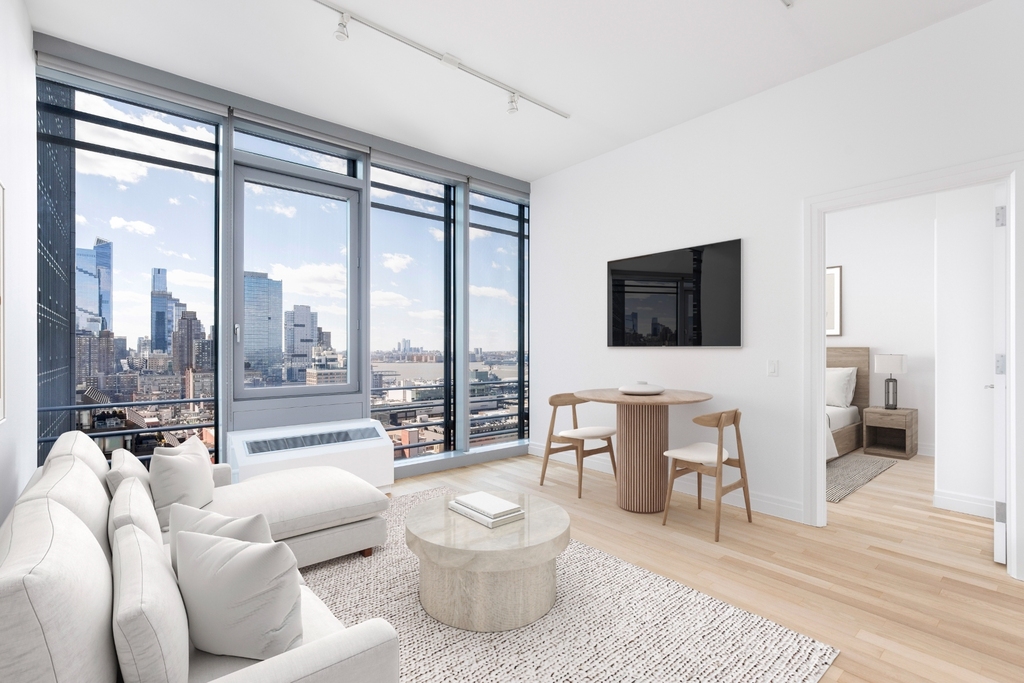 554 West 54th Street - Photo 1
