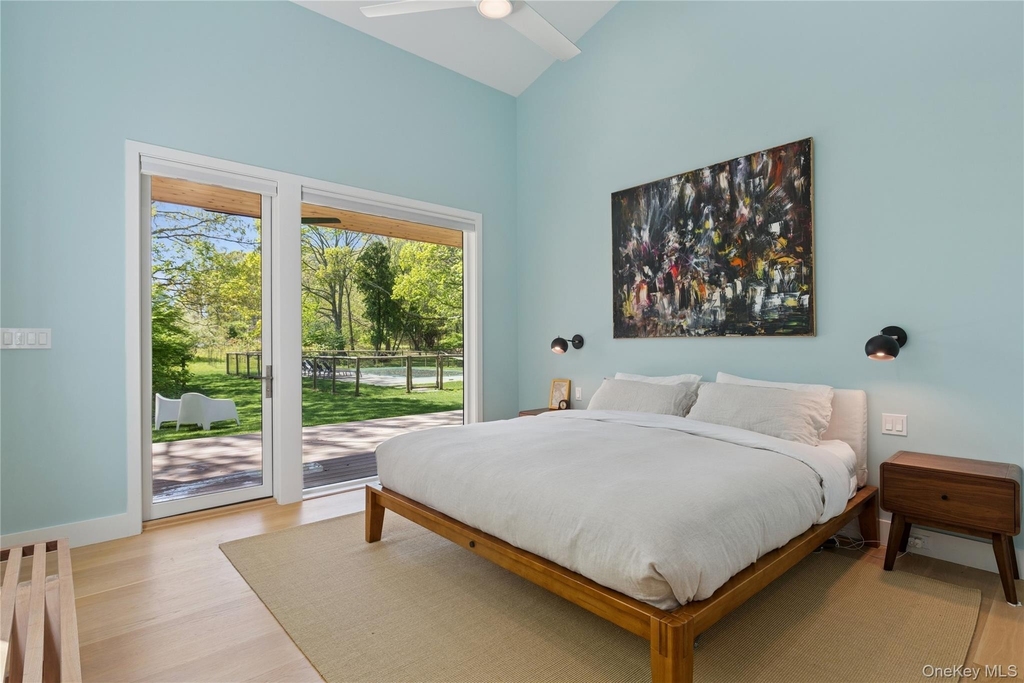 6710 Soundview Avenue - Photo 19