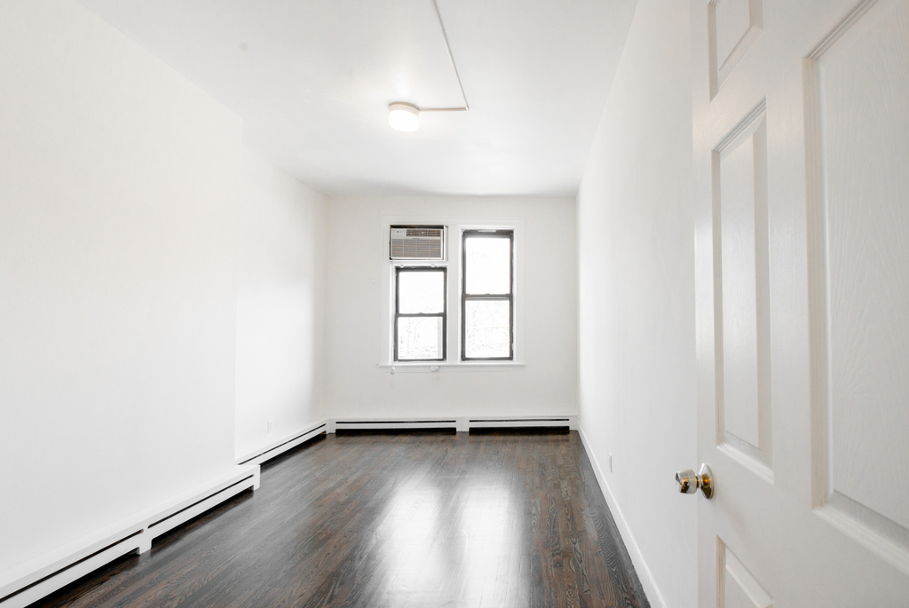 311 6th Avenue - Photo 5