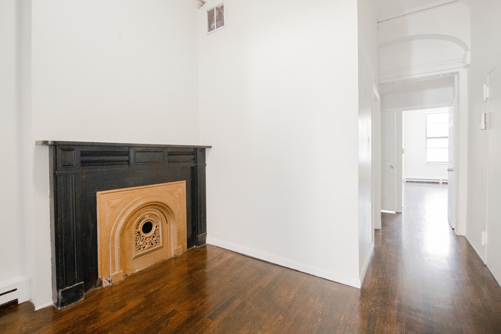311 6th Avenue - Photo 2