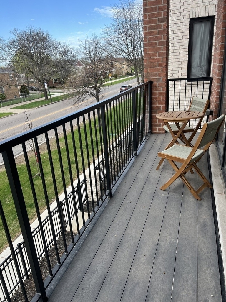 8029 W Belmont Avenue - Photo 12