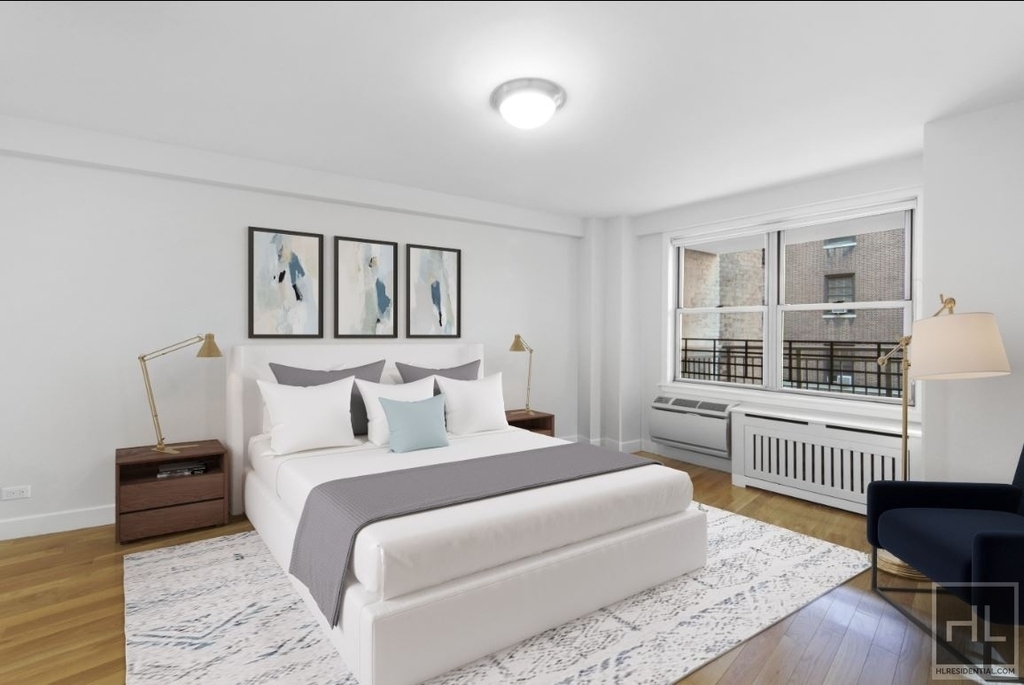 West 89th Street - Photo 7
