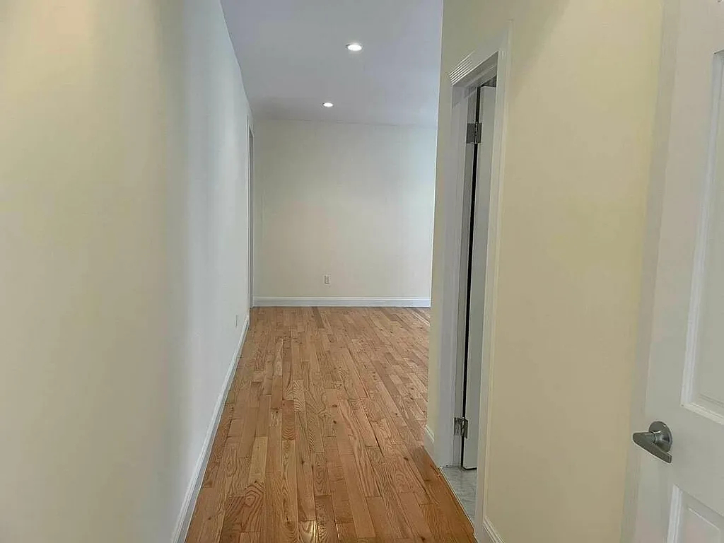 Fort Washington Ave between W 170th & 171St - Photo 11