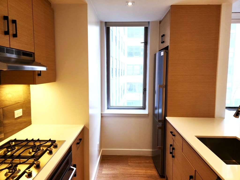 John Street - Photo 3