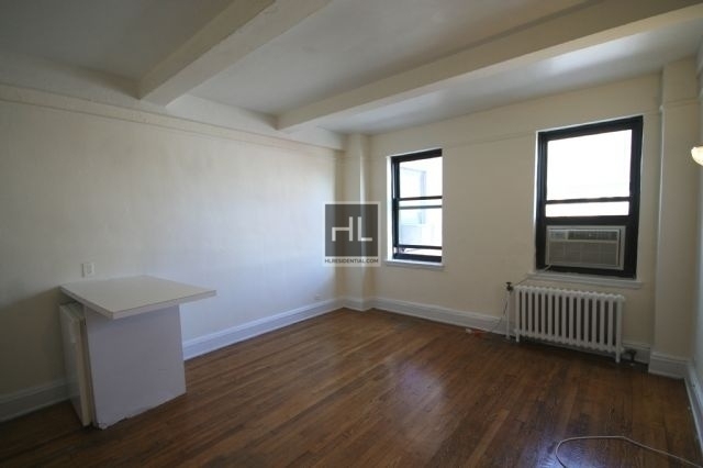 Waverly Place - Photo 2