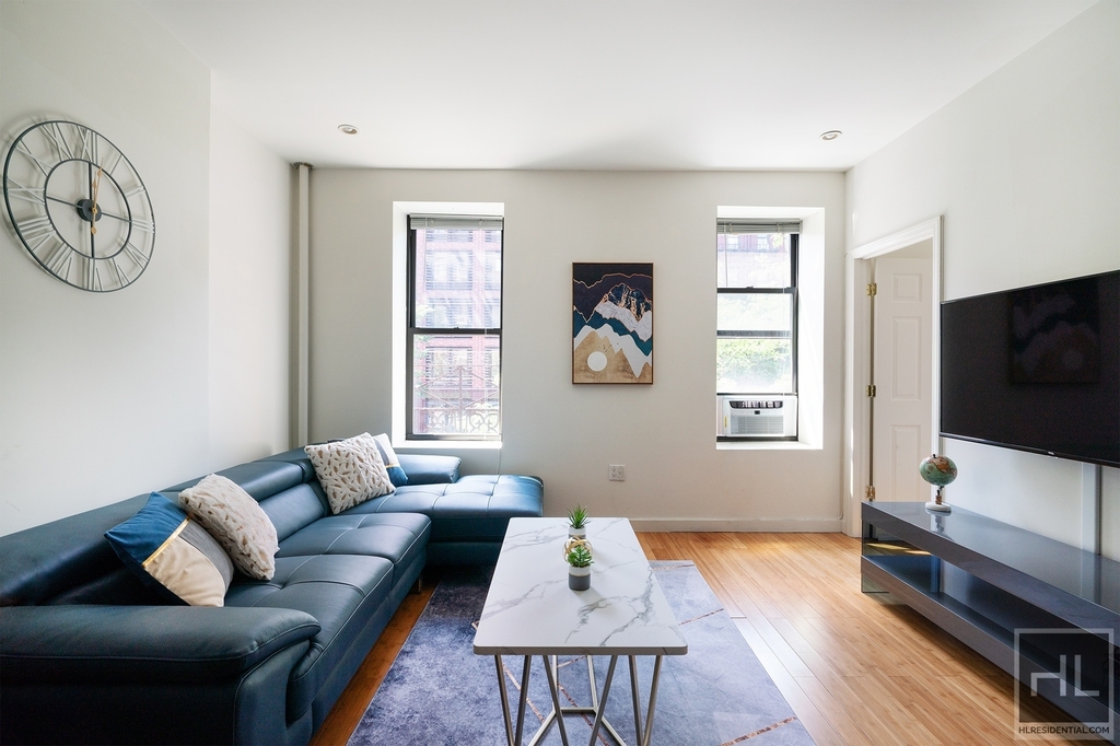 Columbus Avenue - Photo 4