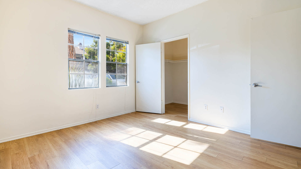 23516 W. Magic Mountain Pkwy. - Photo 21