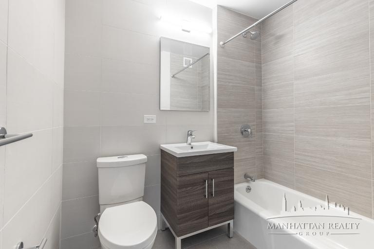 W 48th St - Photo 1