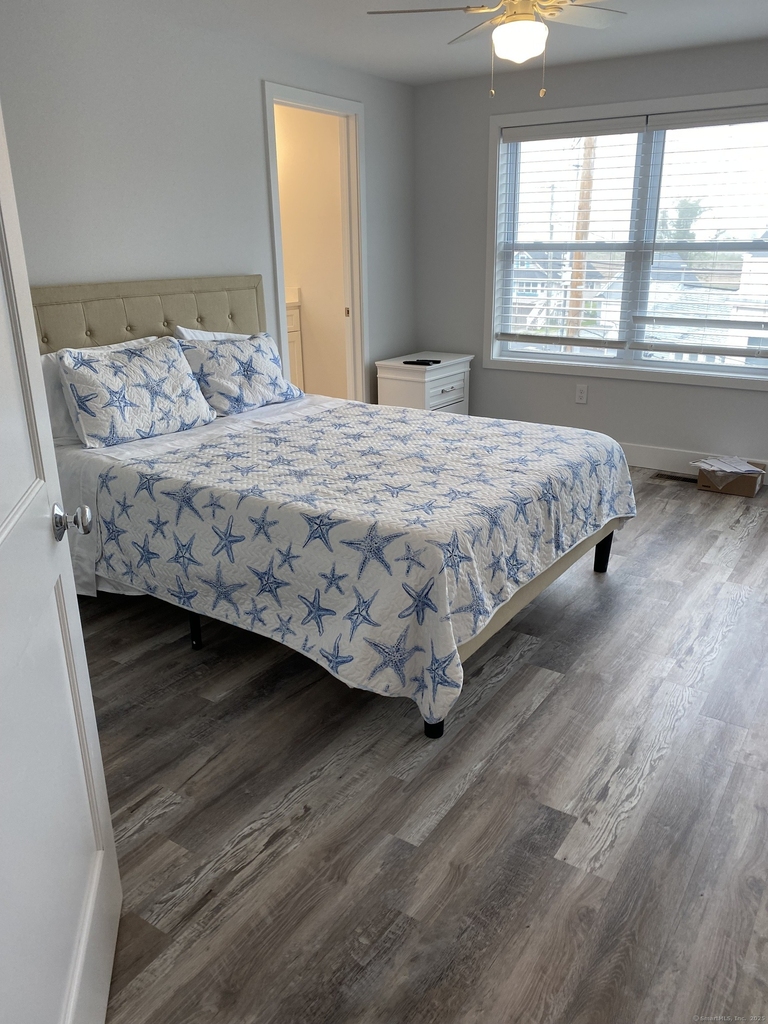 1019 Fairfield Beach Road - Photo 9