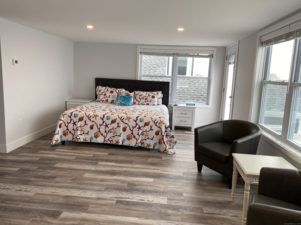 1019 Fairfield Beach Road - Photo 6