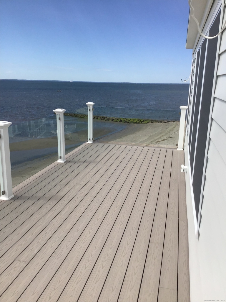 1019 Fairfield Beach Road - Photo 16