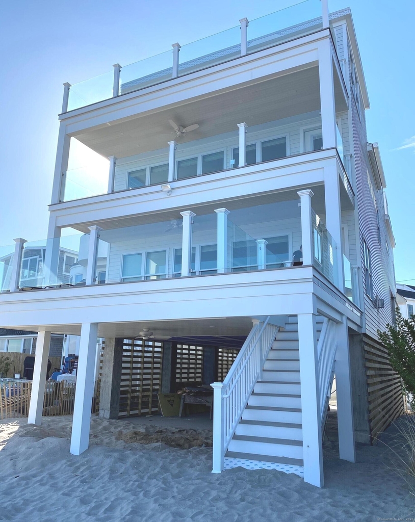 1019 Fairfield Beach Road - Photo 0