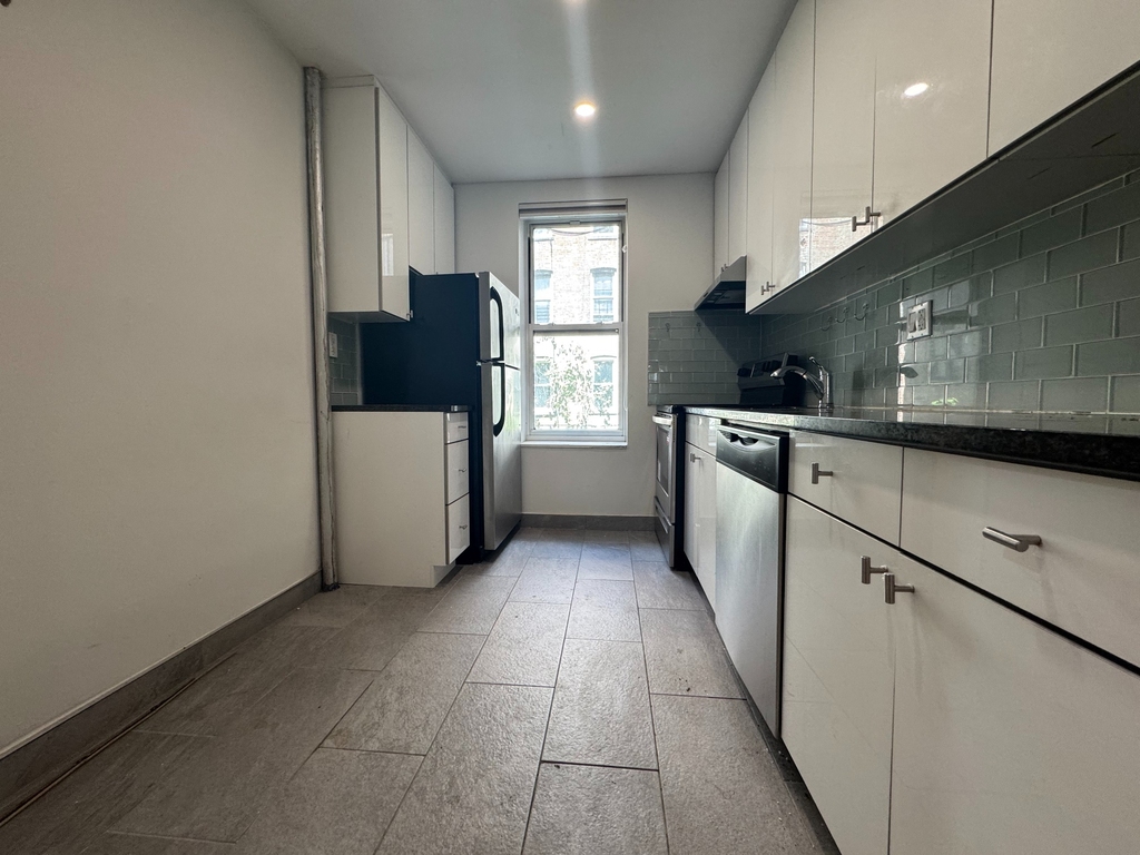 707 West 171st Street - Photo 3