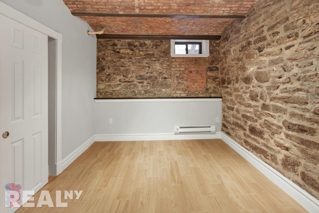 246 Mott St. - Photo 3