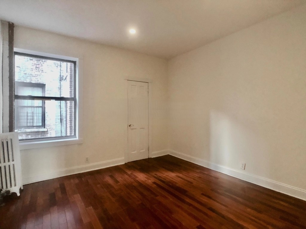 172nd Street,  Ft Washington Avenue - Photo 4
