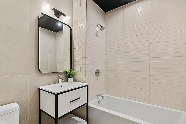 815 Flatbush Avenue - Photo 8