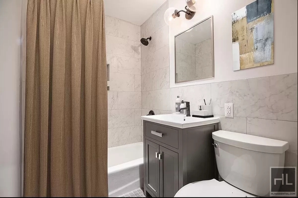 West 97th Street - Photo 5