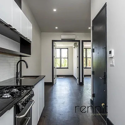 1042 Flushing Avenue - Photo 8