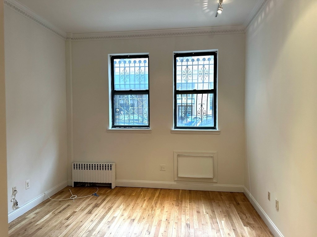West 104th Street - Photo 4