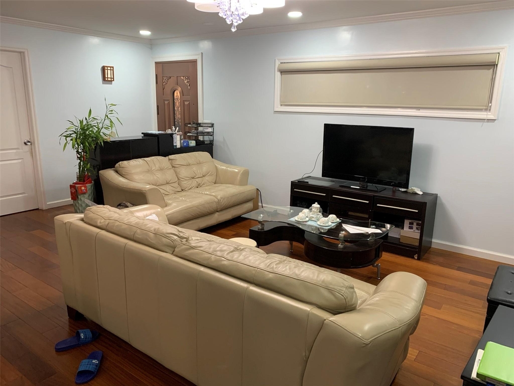 77th Avenue - Photo 11