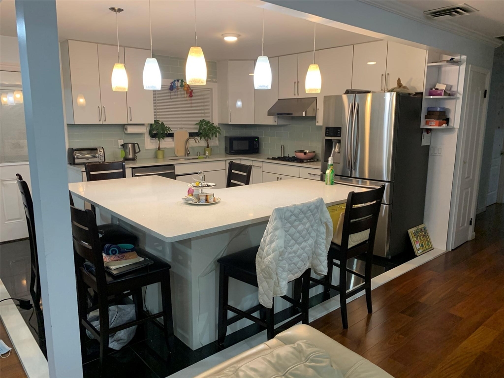 77th Avenue - Photo 13