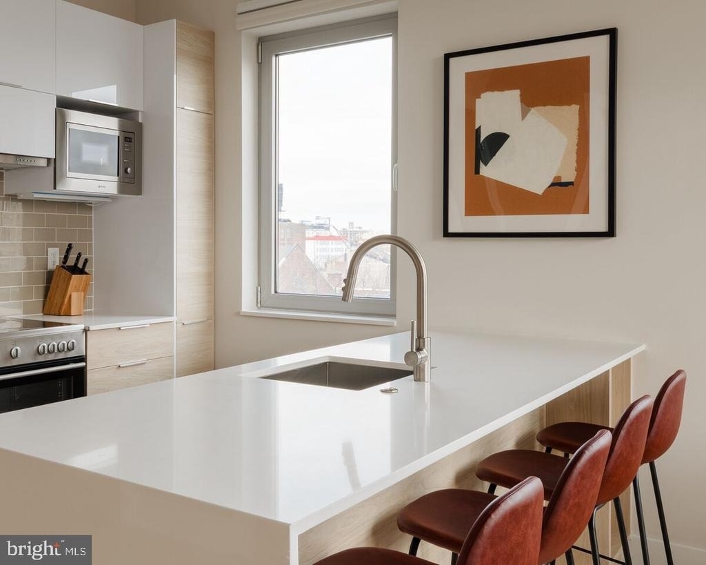 313 Race Street - Photo 13