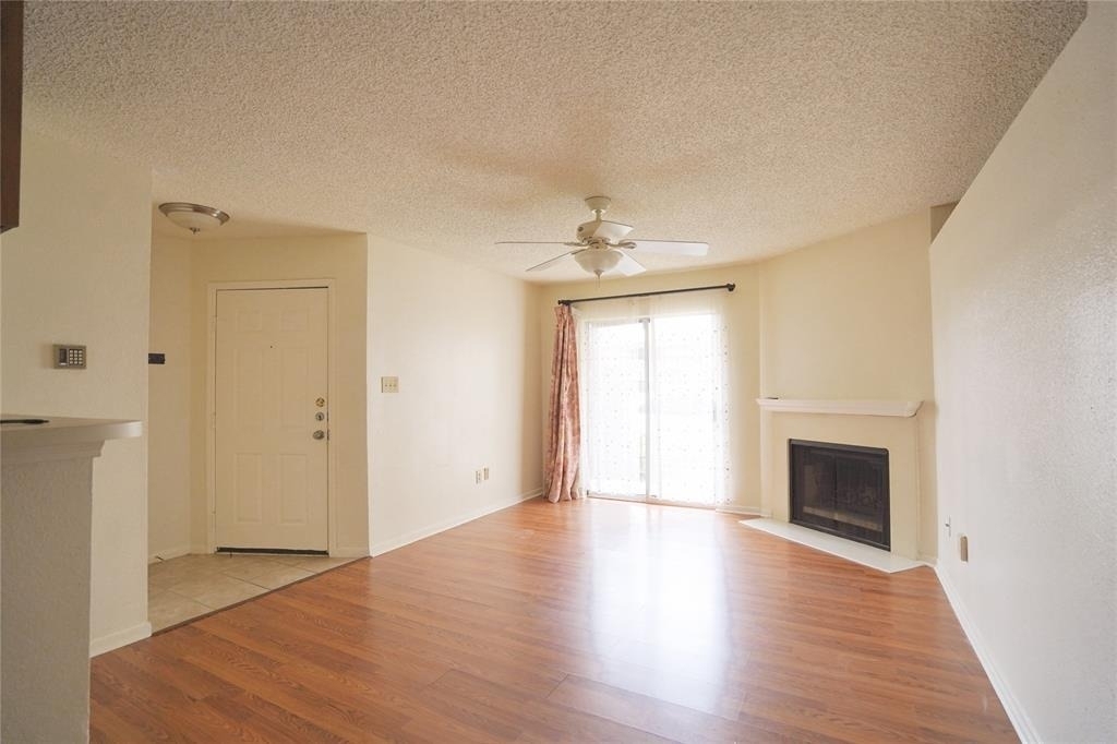 2121 Hepburn Street - Photo 17