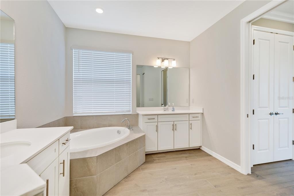 12584 Wellen Golf Street - Photo 19