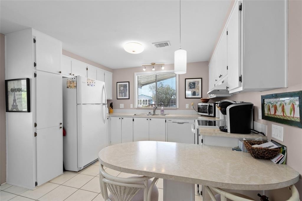 925 Iglesia Drive - Photo 7