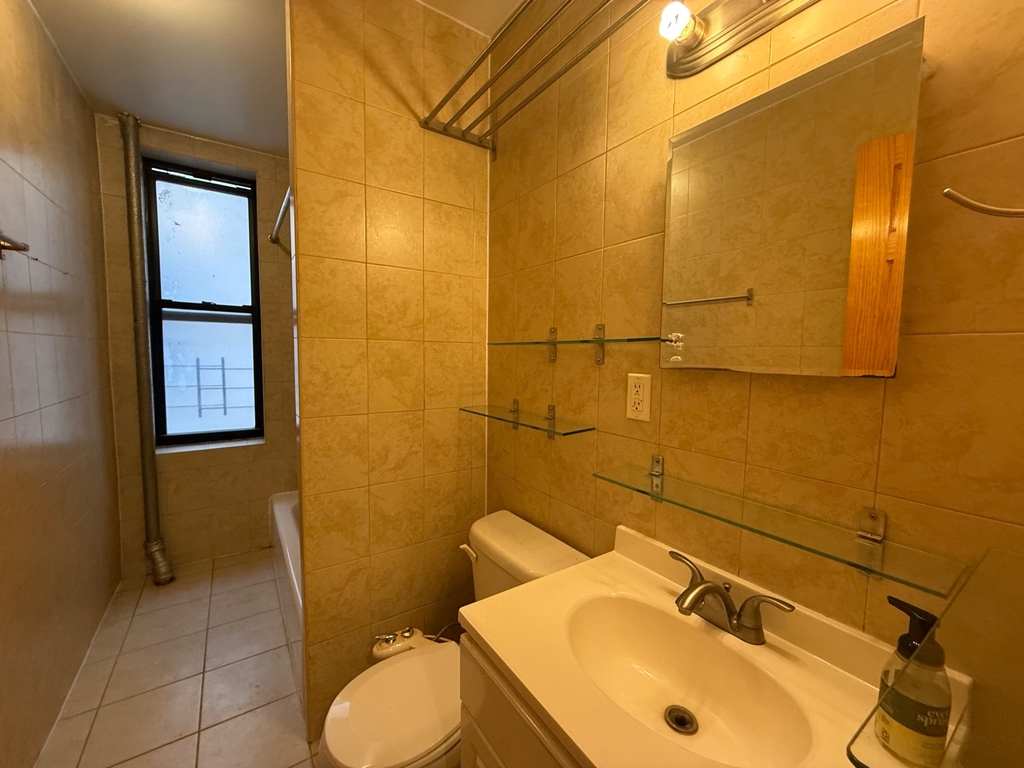 280 Ft Washington Avenue - Photo 8