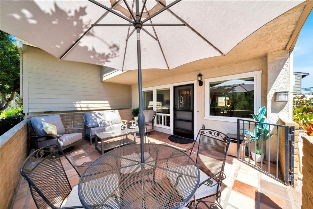 24709 Santa Clara Avenue - Photo 2