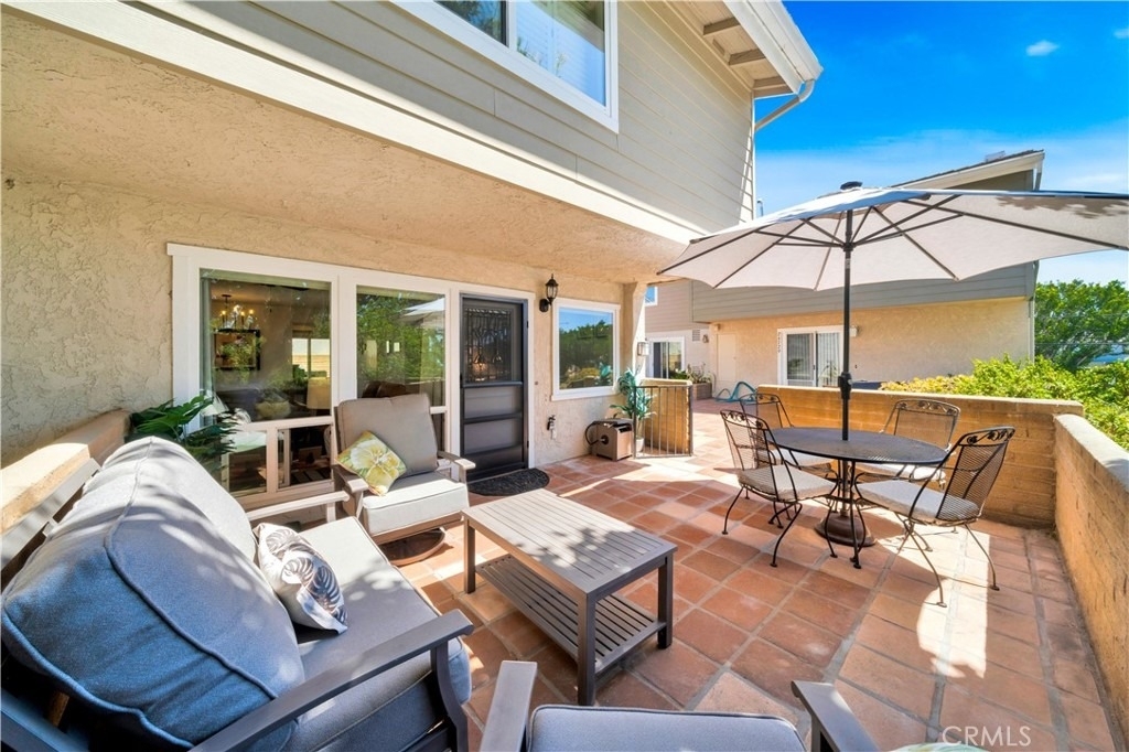 24709 Santa Clara Avenue - Photo 3