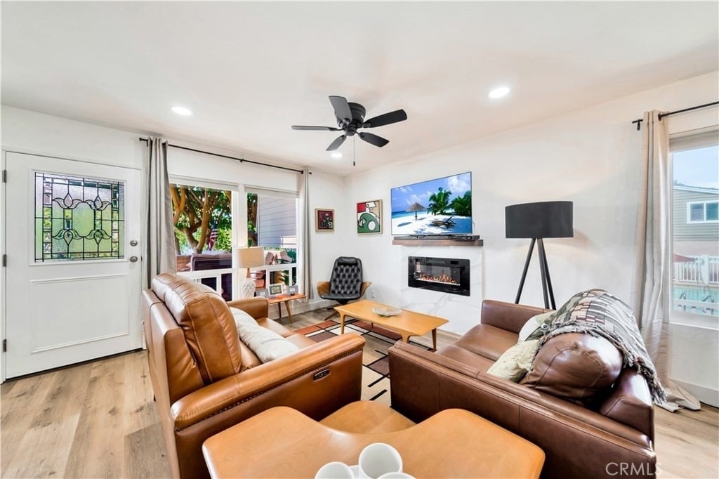 24709 Santa Clara Avenue - Photo 8