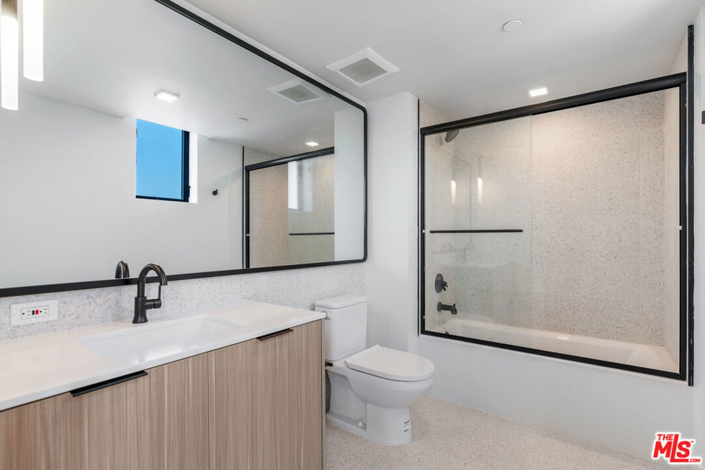 3688 Overland Avenue - Photo 11