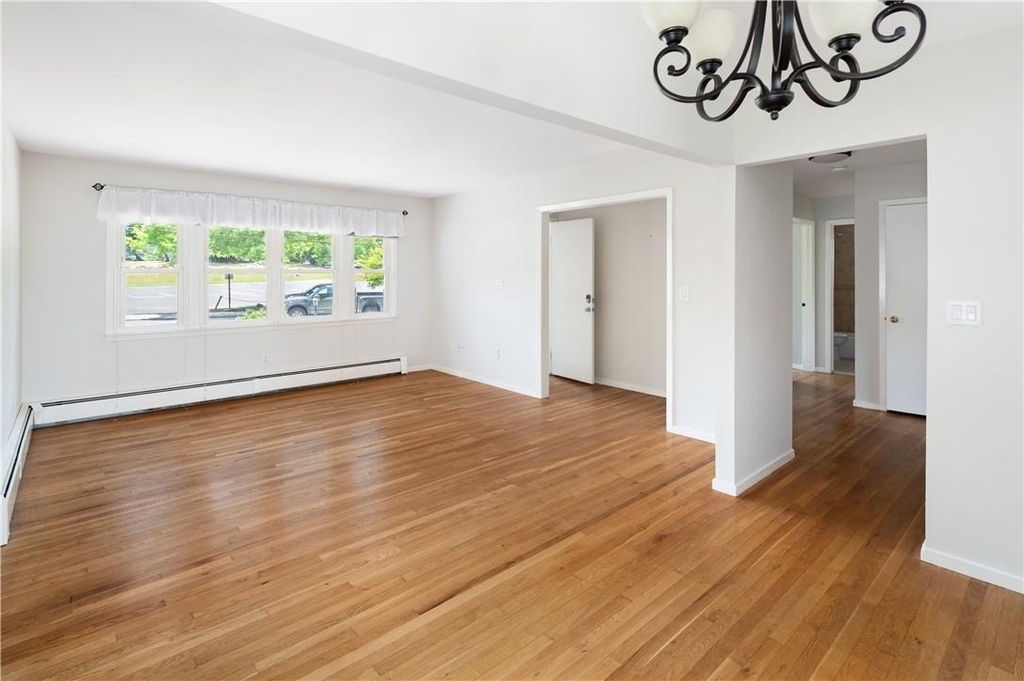 79 Broadway - Photo 8