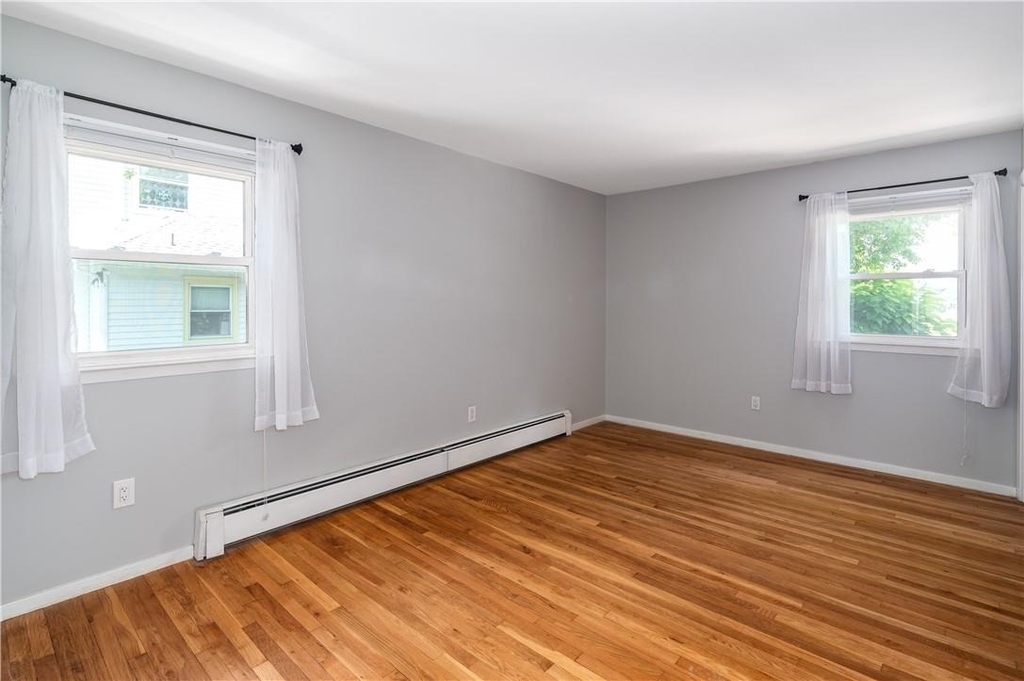 79 Broadway - Photo 11