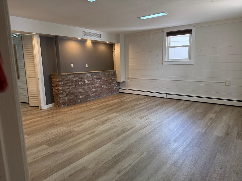 79 Broadway - Photo 25