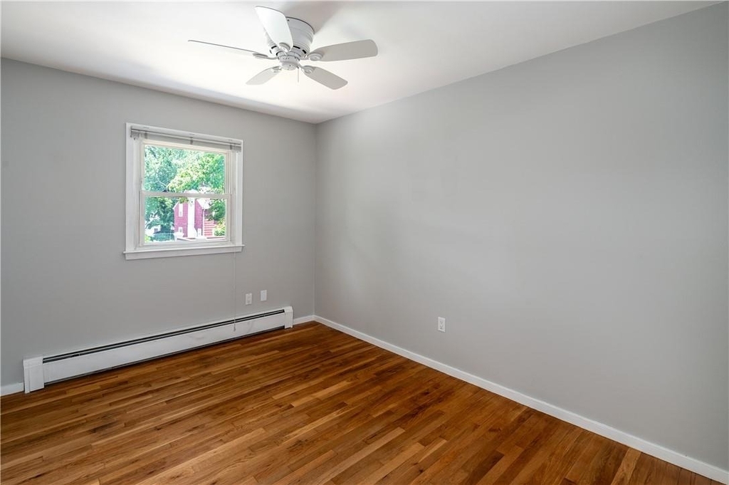 79 Broadway - Photo 9