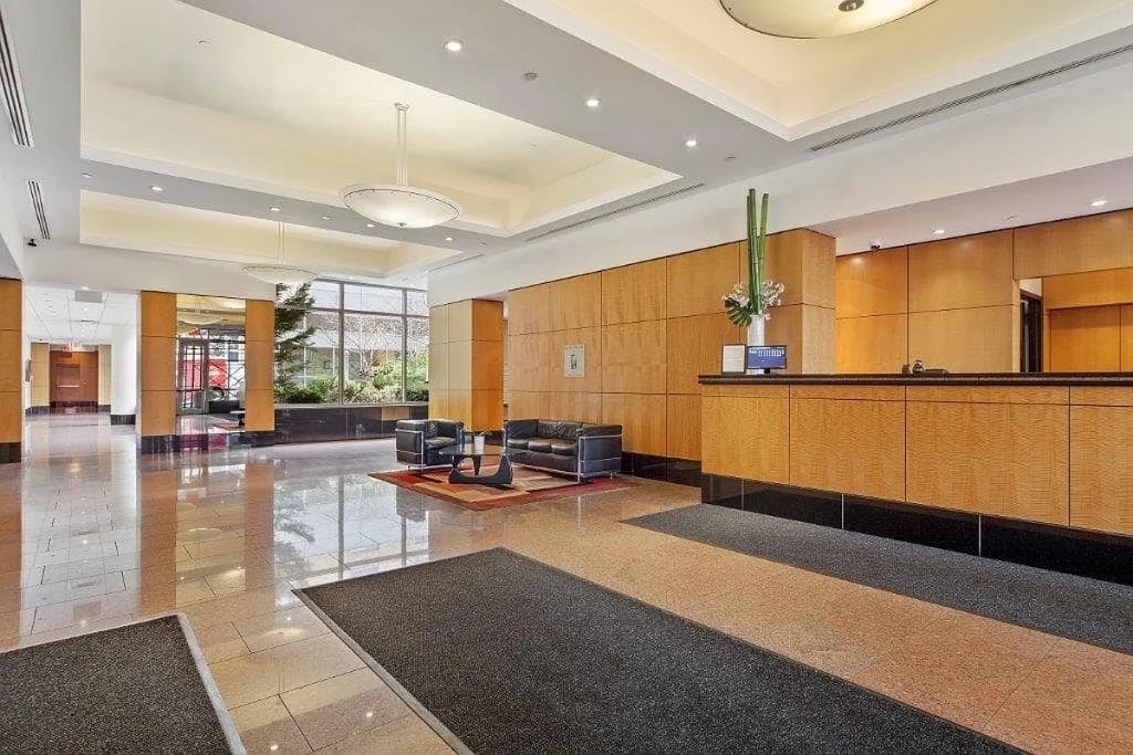 300 W 135th Street - Photo 10