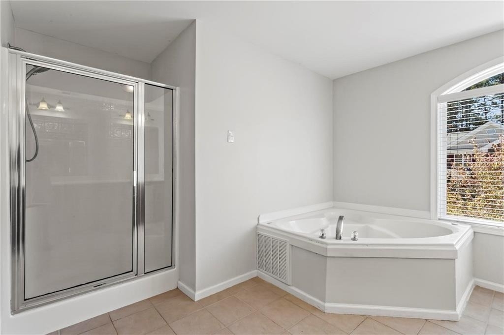 2067 Peach Shoals Circle - Photo 19