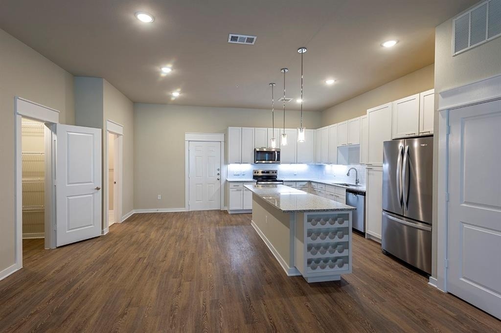 1724 Partnership Way - Photo 32