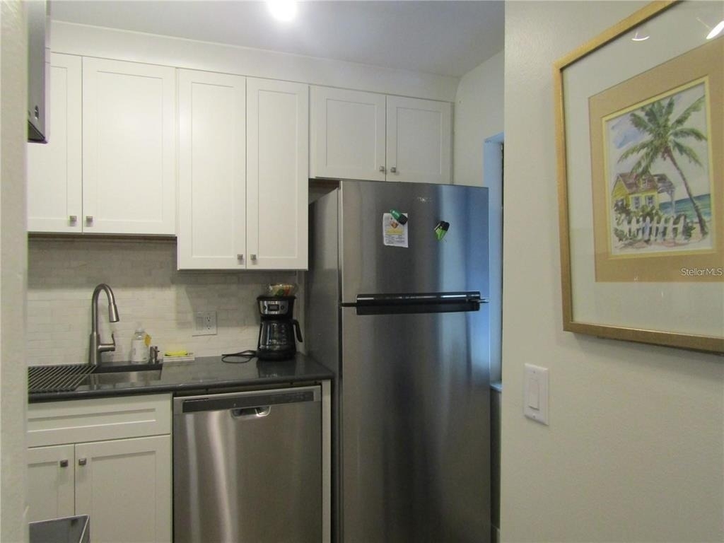 4516 Longwater - Photo 6