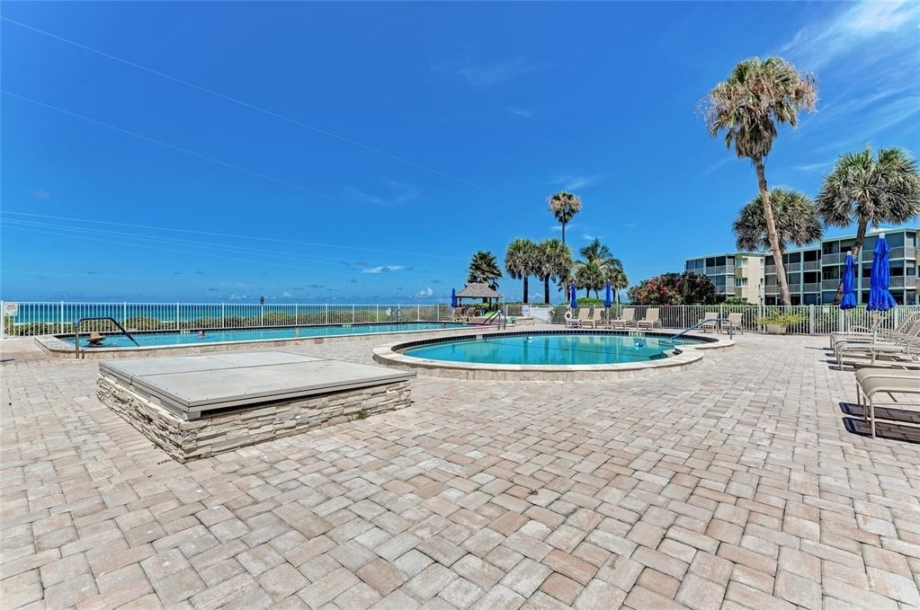 4825 Gulf Of Mexico Drive - Photo 37