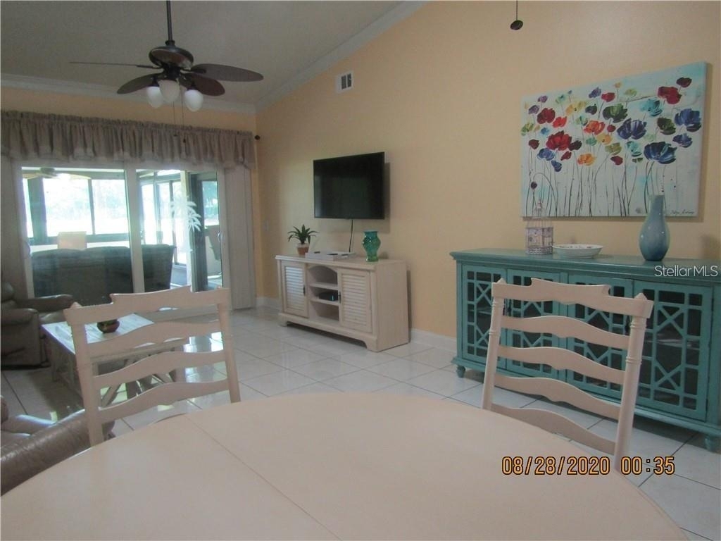 3663 Longmeadow - Photo 9
