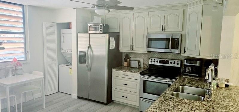 132 Wild Palm Drive - Photo 2