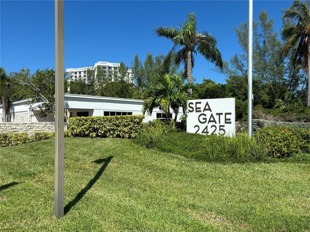 2425 Gulf Of Mexico Drive - Photo 49