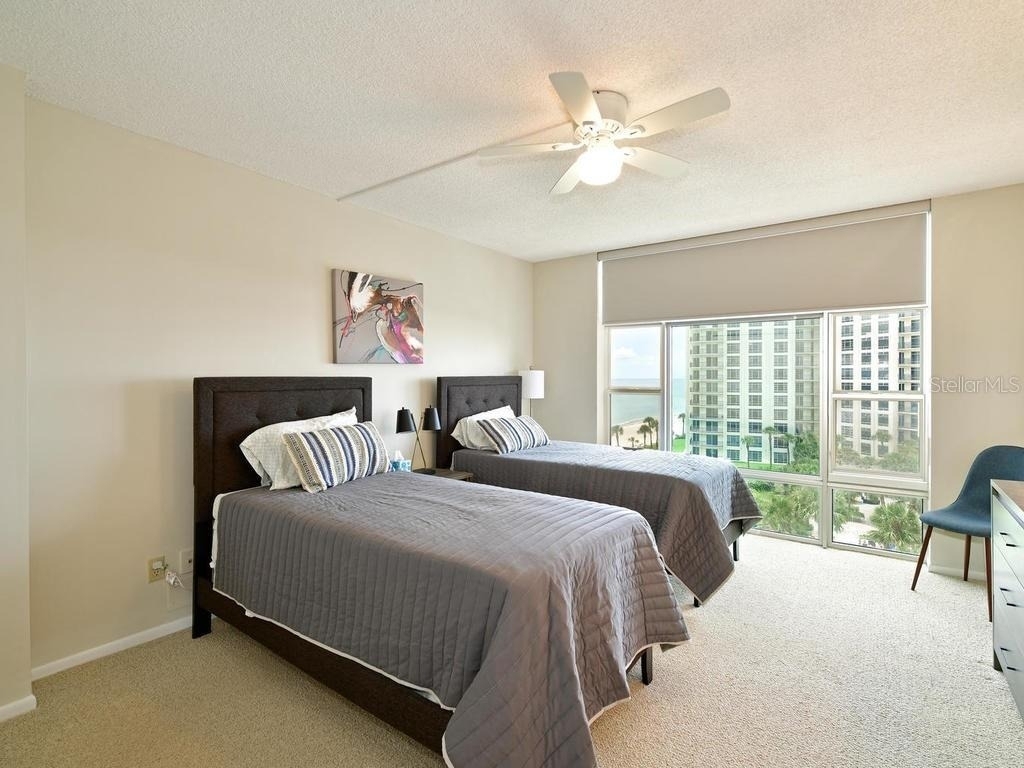 2425 Gulf Of Mexico Drive - Photo 28