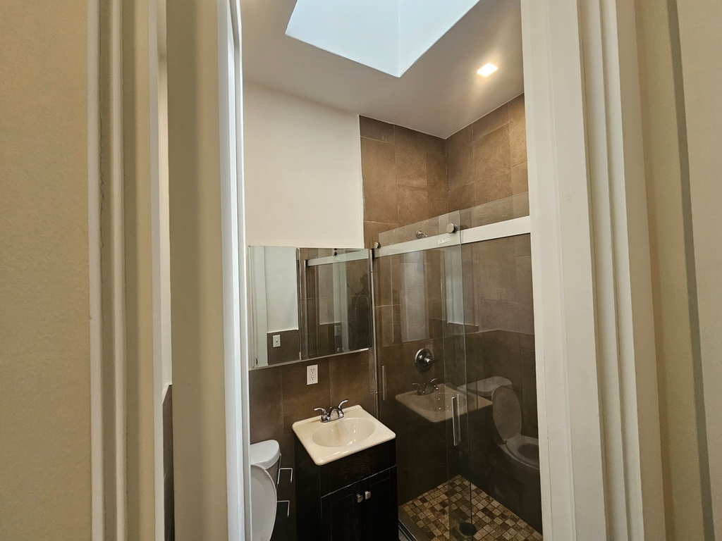 156 East 85th Street - Photo 3