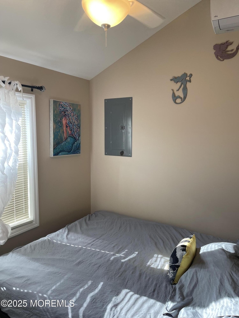 241 Hiering Avenue - Photo 17